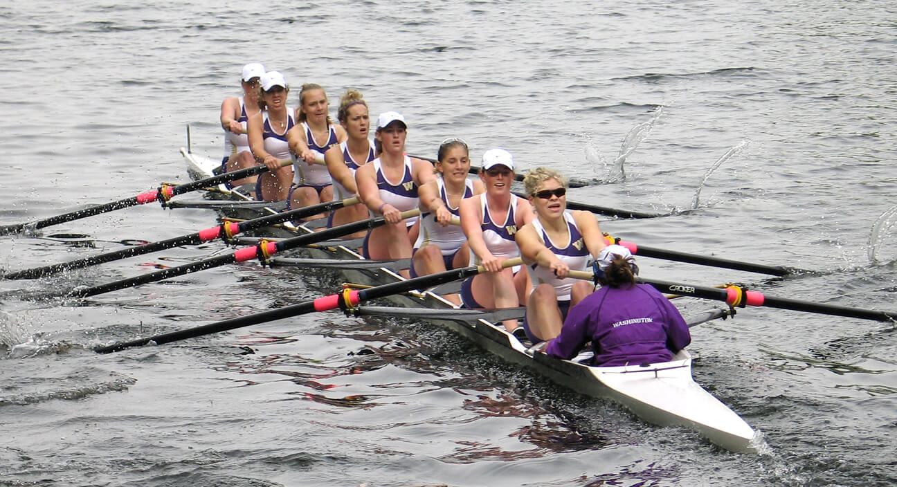 Washington Rowing Women's History