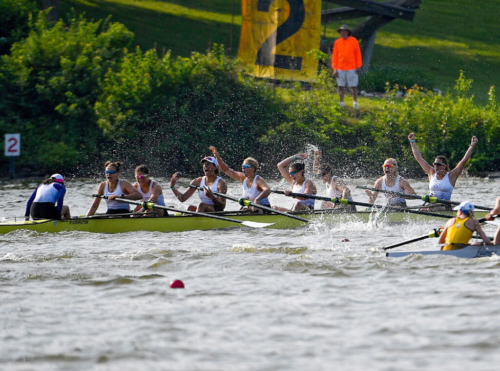 Washington Rowing Historical Timeline