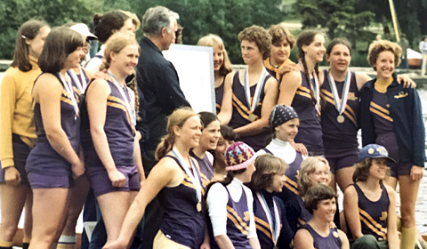 Washington Rowing Women's History