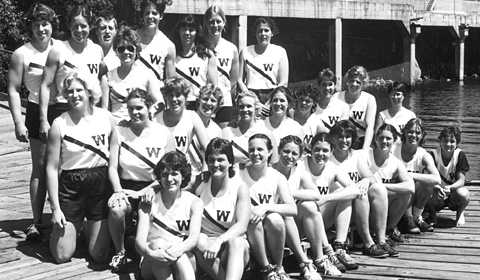 Washington Rowing Women's History