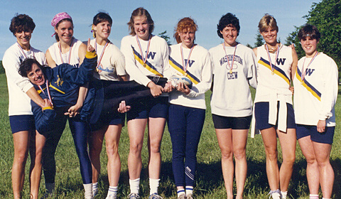 Washington Rowing Women's History