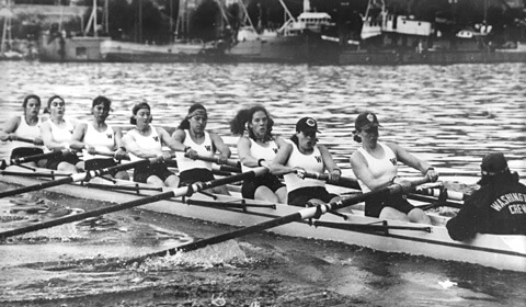 Washington Rowing Women's History