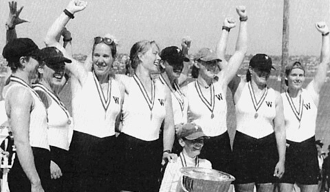 Washington Rowing Women's History