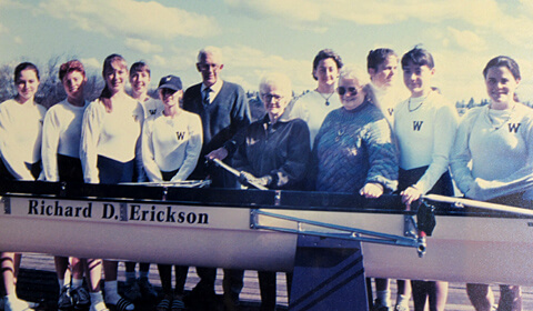 Washington Rowing Women's History