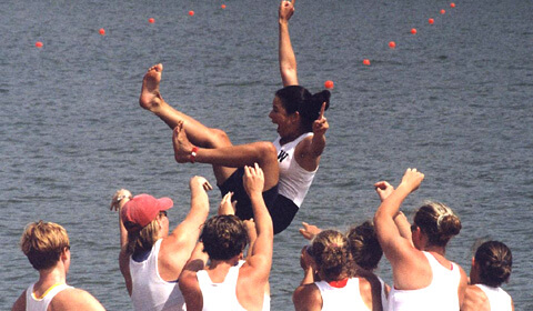 Washington Rowing Women's History