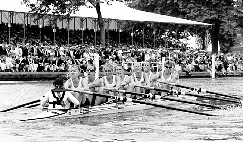 Washington Rowing Women's History