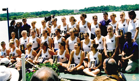 Washington Rowing Women's History