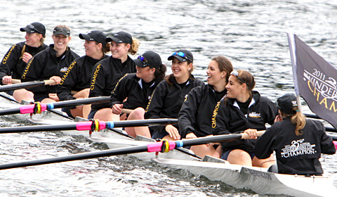 Washington Rowing Women's History